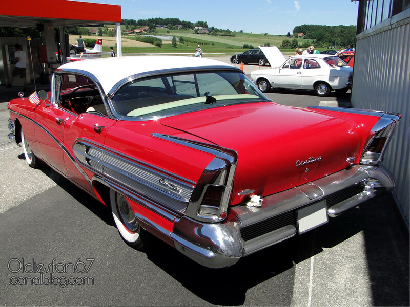 buick-century-riviera-hardtop-sedan-1958-02