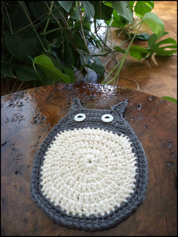 Sous-tasse Totoro Cam&Drey bricolent