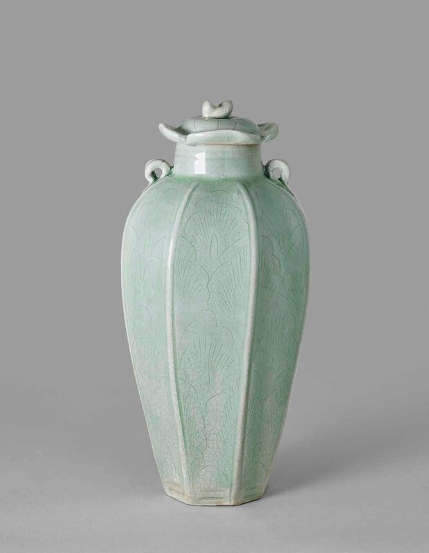 Early Longquan Yue-Type Octagonal Jar and Cover, Northern Song Dynasty 960-1127 A