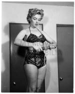 1952-02-12-Beverly_Carlton_hotel-gym-031-1-by_mel_traxel-1a1