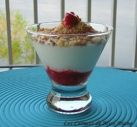 Dessert_fraises_yogourt