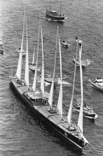eric-tabarly-bateaux-de-legende-club-med-2