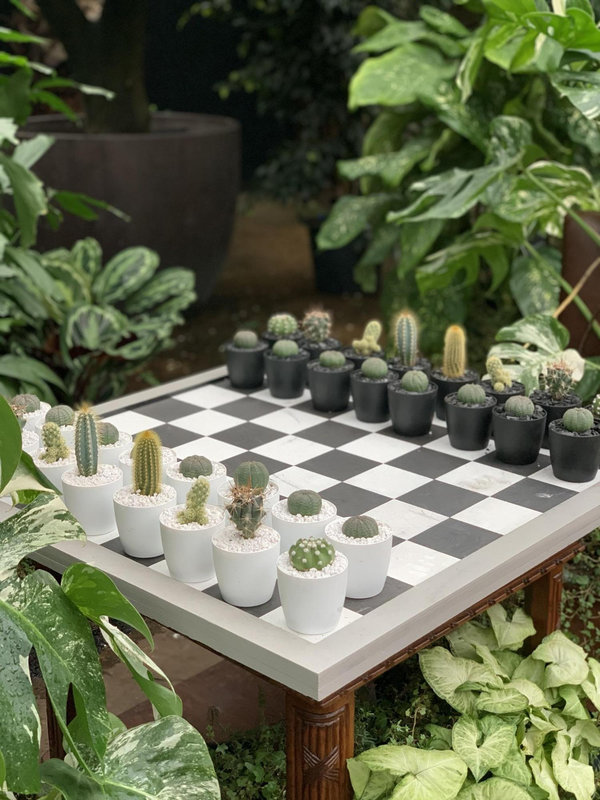 outdoor-chess-set