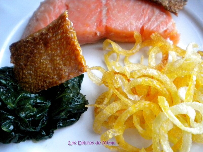 Saumon confit aux agrumes et croustillants de pommes de terre 4