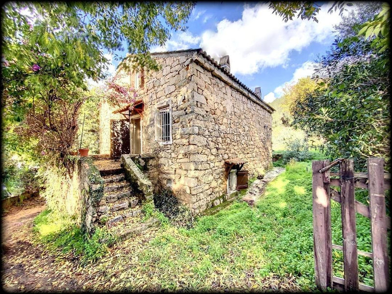 maison peri