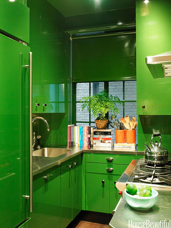 54c1119e9e369_-_03-hbx-green-high-gloss-kitchen-redd-0709-s2