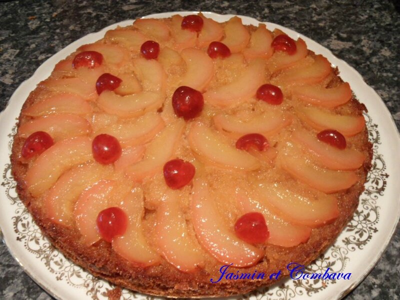 Gateau renversé aux poires