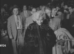 1954-02-24-San_Francisco-airport-cap-getty2-01-3