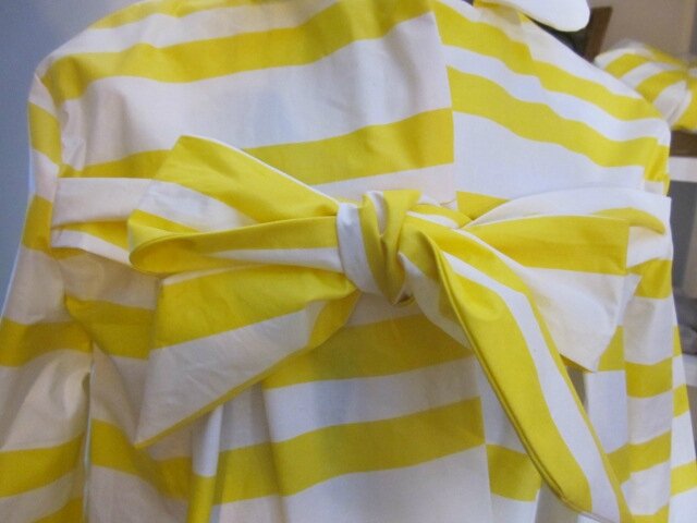 Ciré AGLAE en coton enduit à rayures vagues jaune et blanc (4)