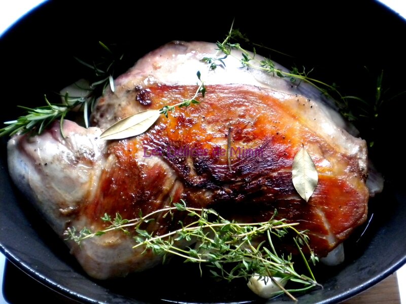 Epaule d’agneau confite au miel