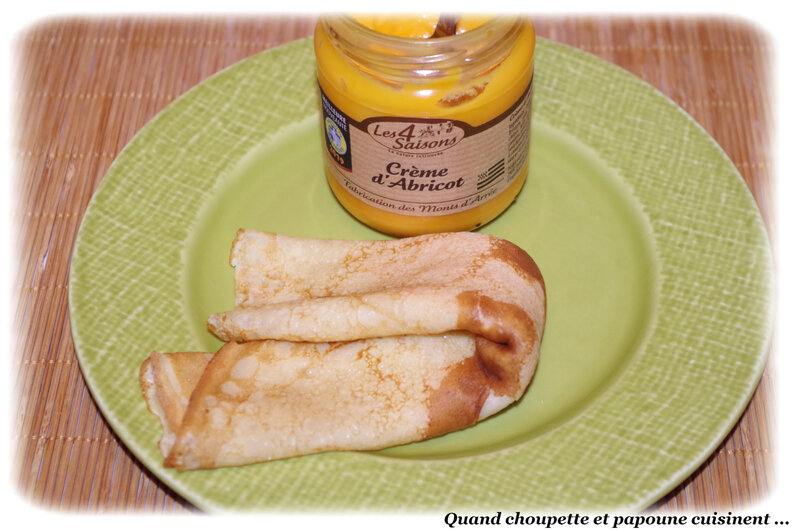 crêpe à la crème d'abricot-9134