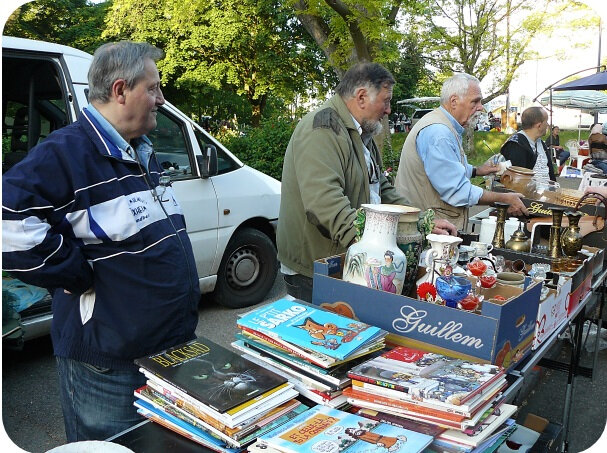 Quartier Drouot - Marché aux puces 30