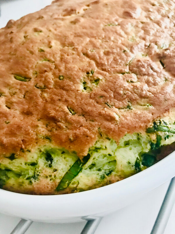 soufflé aux épinards, à l'ail des ours et au beaufort