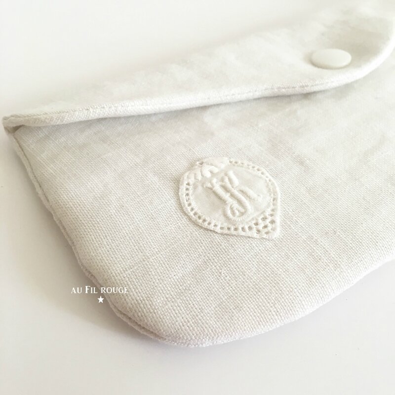 Pochette monogramme