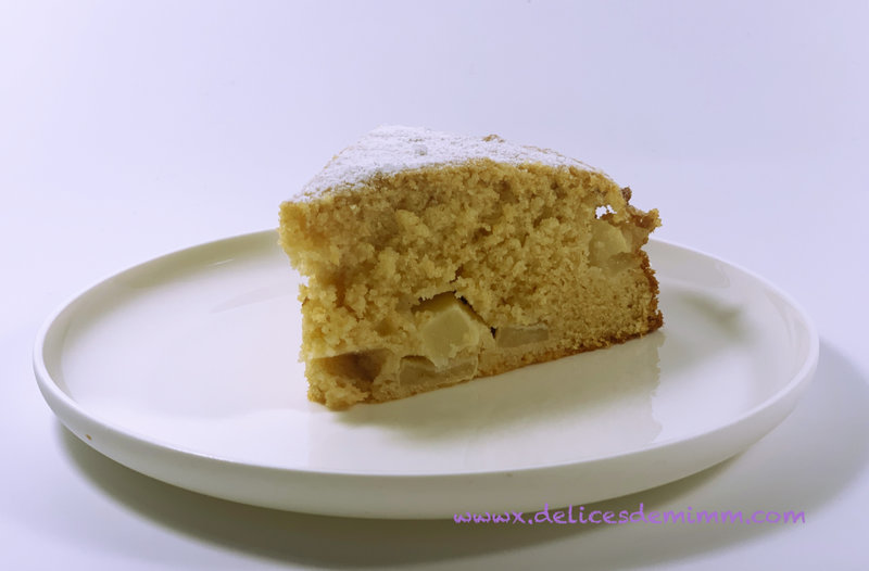 Gâteau aux pommes à la chapelure de pain 4