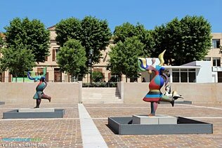 statues-picasso-vallauris