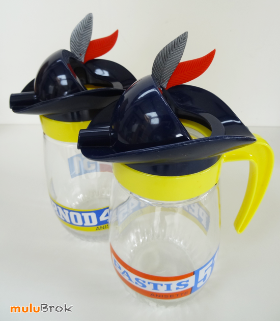 PASTIS-PERNOD-Chapeau-ailé-04-muluBrok