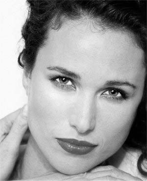 Andie_Macdowell2