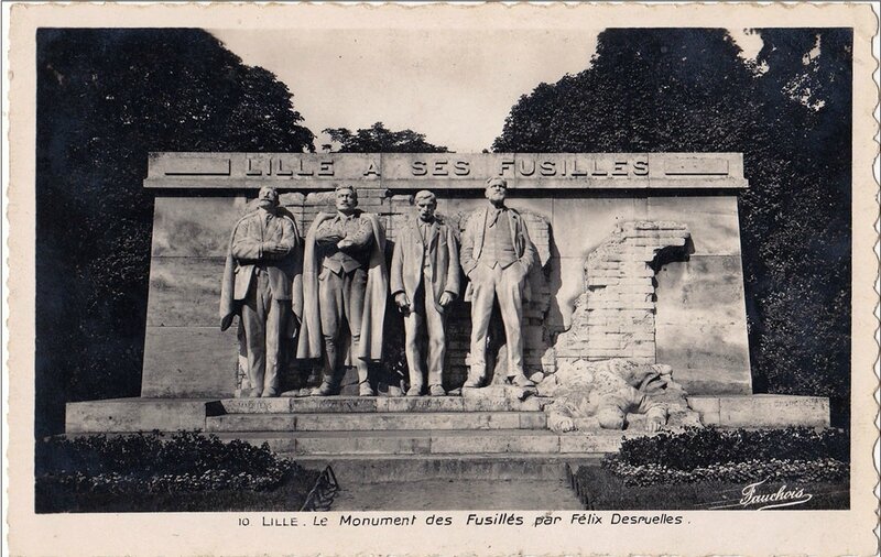 Monument aux fusillés 1930