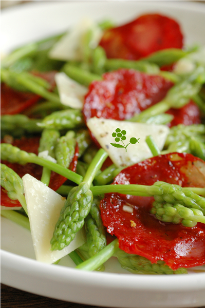 Salade asperges des bois, chorizo & parmesan_3