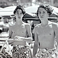 Garçons sur les <b>plages</b> <b>italiennes</b> en 1985 (2)