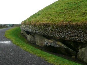 Newgrange__127a