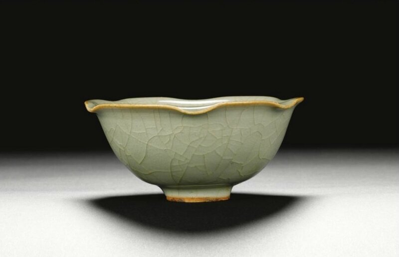 A 'Longquan' celadon-glazed 'lotus' bowl, Southern Song dynasty (1127-1279)
