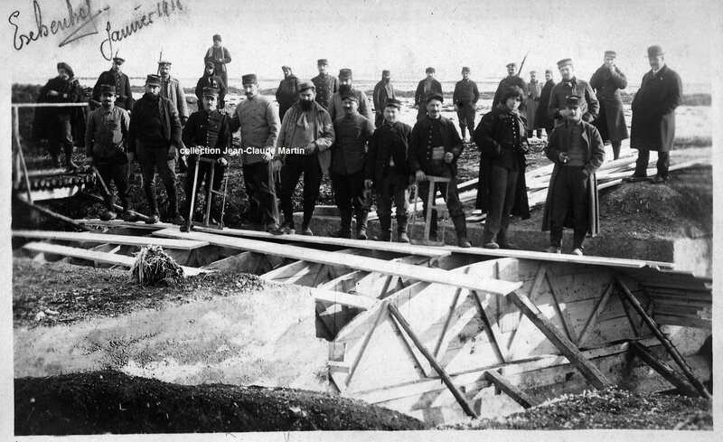 Eschenhof Janvier 1916 construction d'un pont - Copie