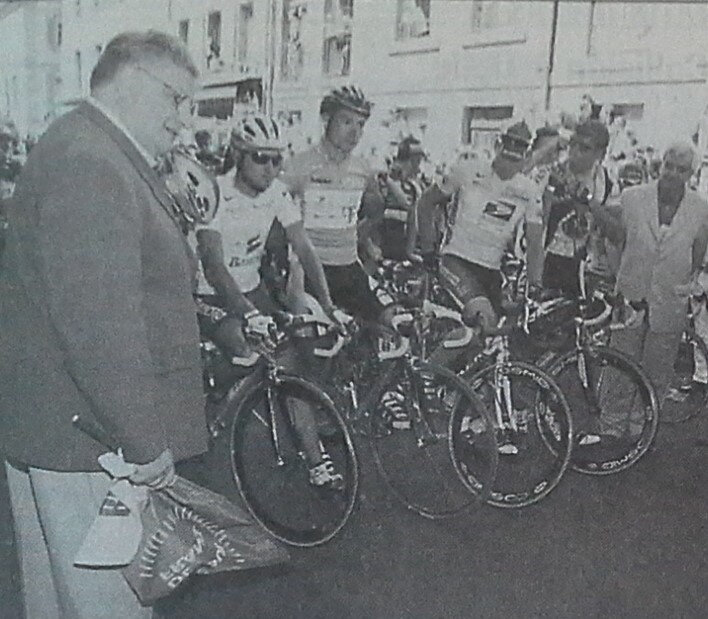 2000 07 23 Tour de France Le Pays 25aR1