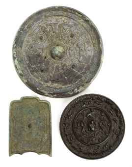 three_chinese_bronze_mirrors_han_tang_dynasty_d5453846h