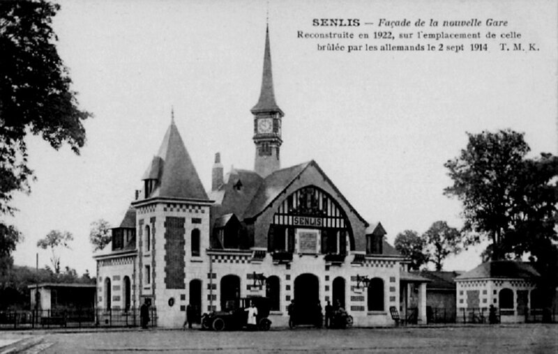 CPA Senlis Nouvelle gare inaugurée 1922