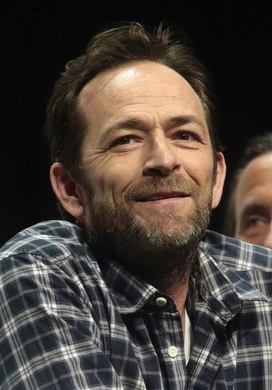 Luke_Perry_by_Gage_Skidmore