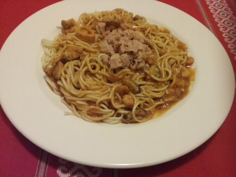 Spaghetti au thon et aux fruits de mer 1