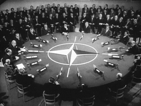 480_48220_vignette_05-Assemblee-OTAN