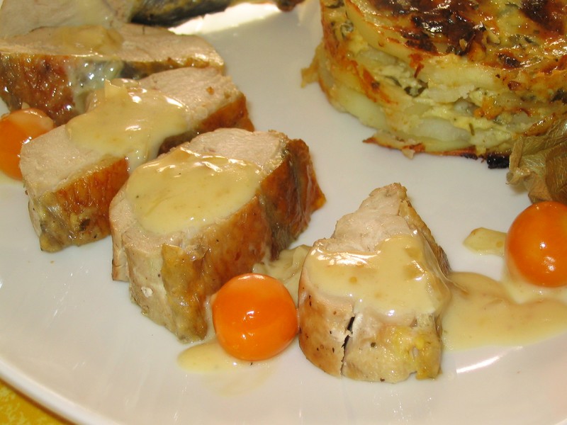 Suprême de pintade au Physalis