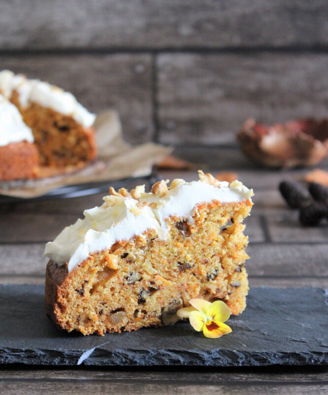 IMG_3672cathytutu carrotcake nigella lawson gateau carottes noicx gingembre automne halloween pensees fleurs