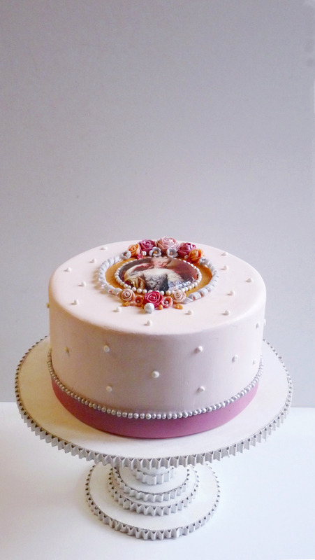 Gâteau médaillon Marie Antoinette