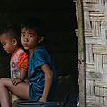 Enfants Hmong