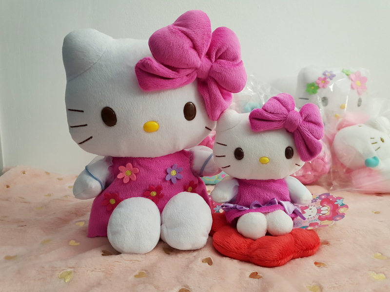 Plush and mascot plush Hello Kitty Flower Fields (pink) 1
