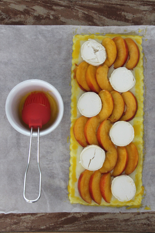 tarte_nectarine_chevre_pinceau