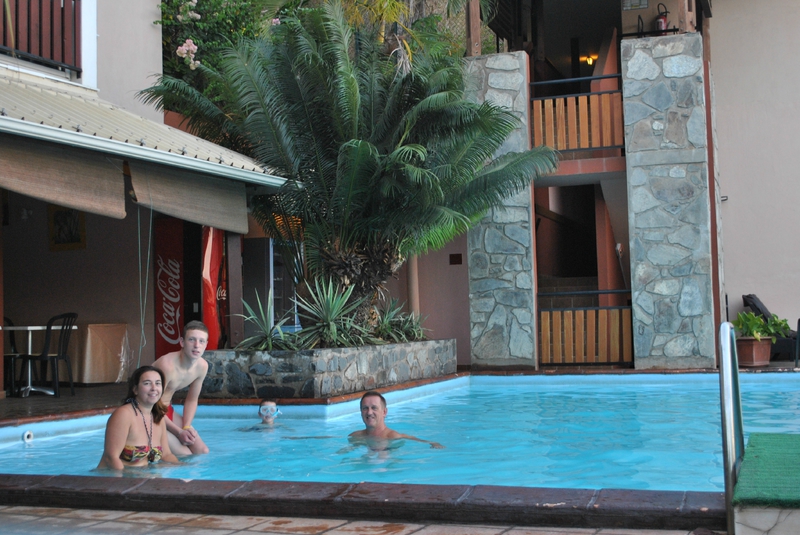 famille piscine hotel