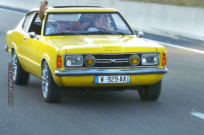 Classiccars_Gueux_CopyrightTasunkaphotos2009_06