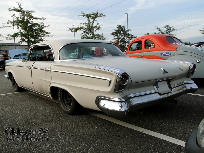 dodge-880-custom-hardtop-sedan-1963-2