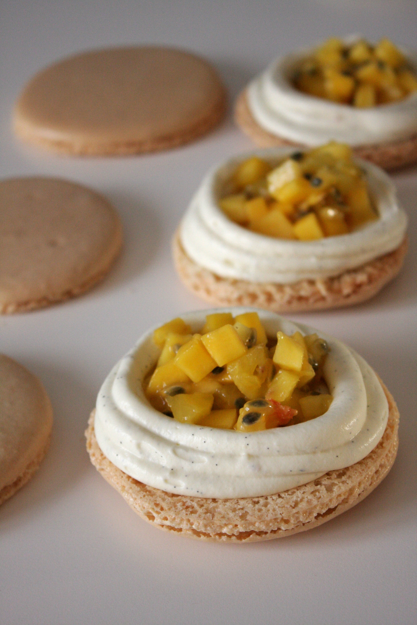 macarons vanille fruits exotiques 3
