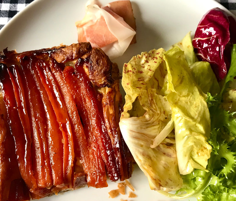 tatin de carottes, chèvre frais, noix...