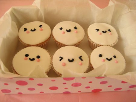 Cupcake_Faces_cupcakes_396299_1024_768