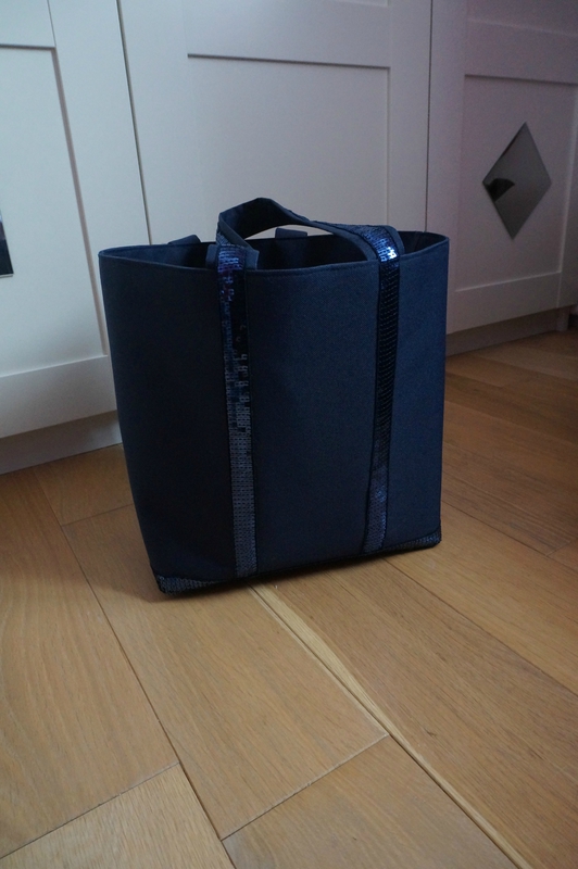 sac à paillettes-cabas-bleu marine-pois-aimant-fait main-couture-by odily couture (2)