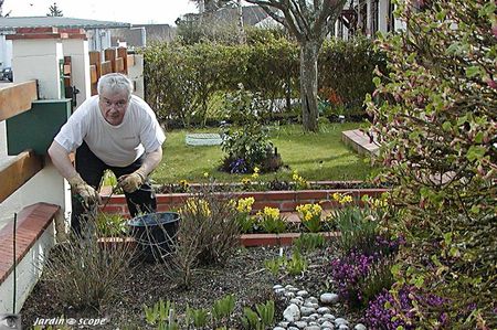 Grand-nettoyage-de-printemps-au-jardin
