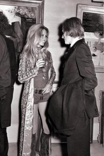 1971-02-06-expo_vincent_roux-avec_nino_ferrer-1
