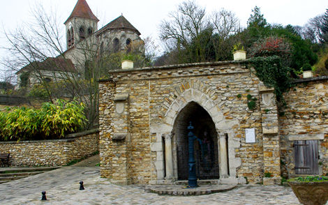 fontaine_saint_prix_2